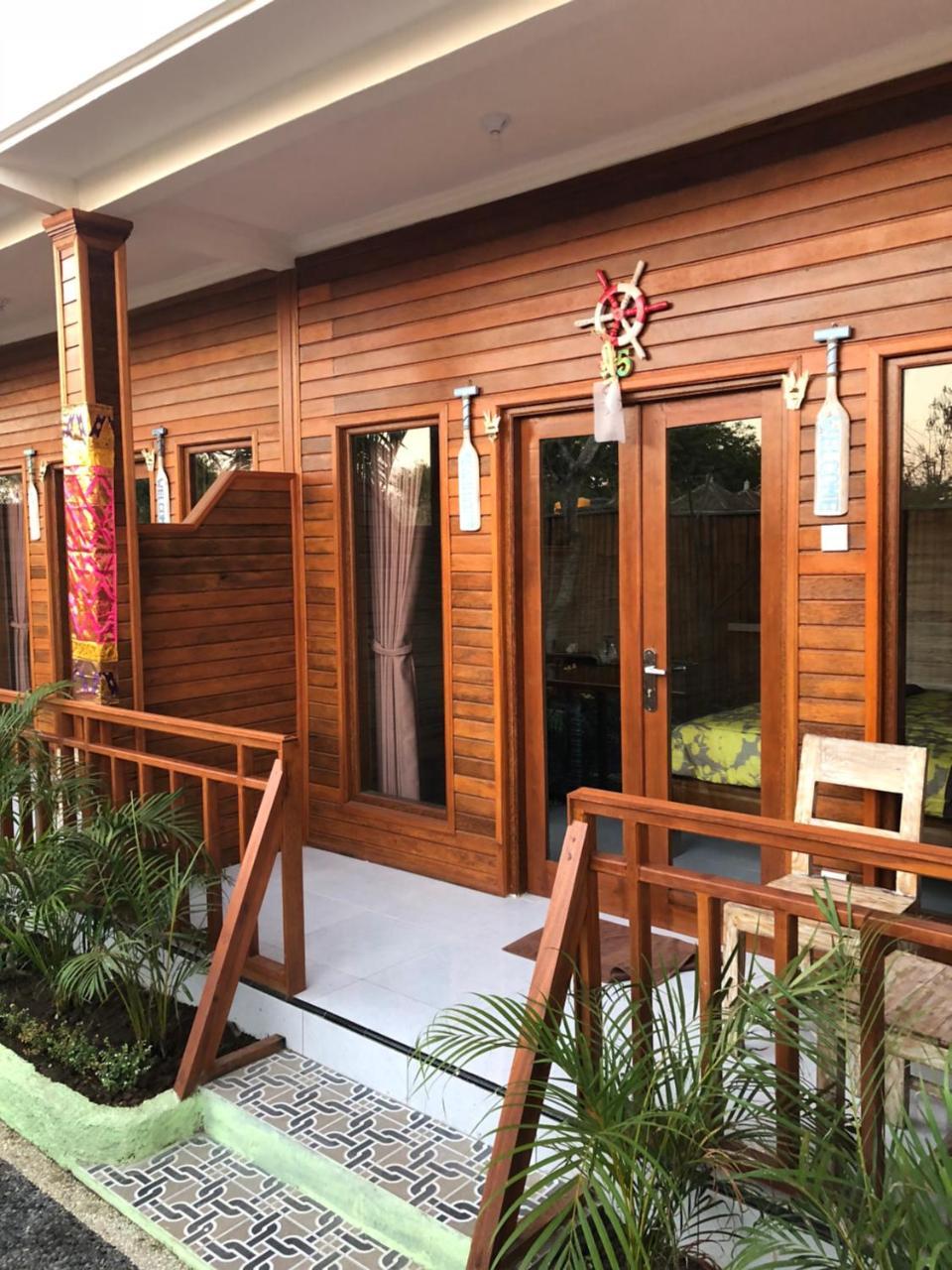 Auora Guest House Lembongan Dış mekan fotoğraf